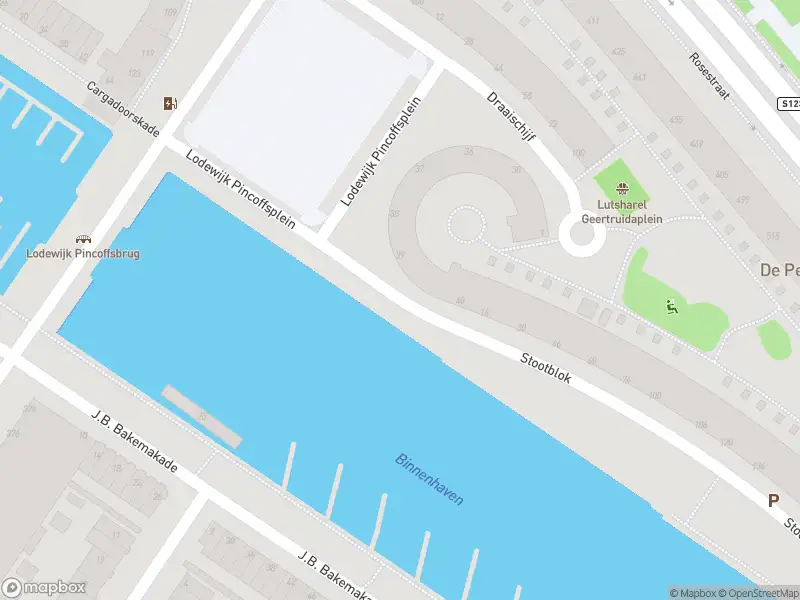 Politie naar de Rosestraat in Rotterdam vanwege ongeval met letsel