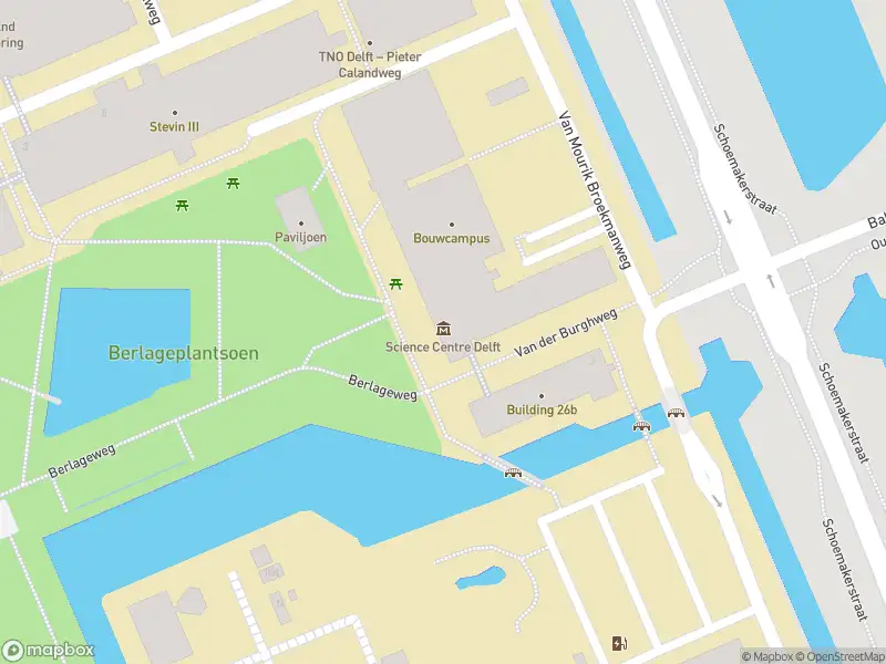 Brandweer met gepaste spoed naar de Van der Burghweg in Delft vanwege afgaan automatisch brandalarm