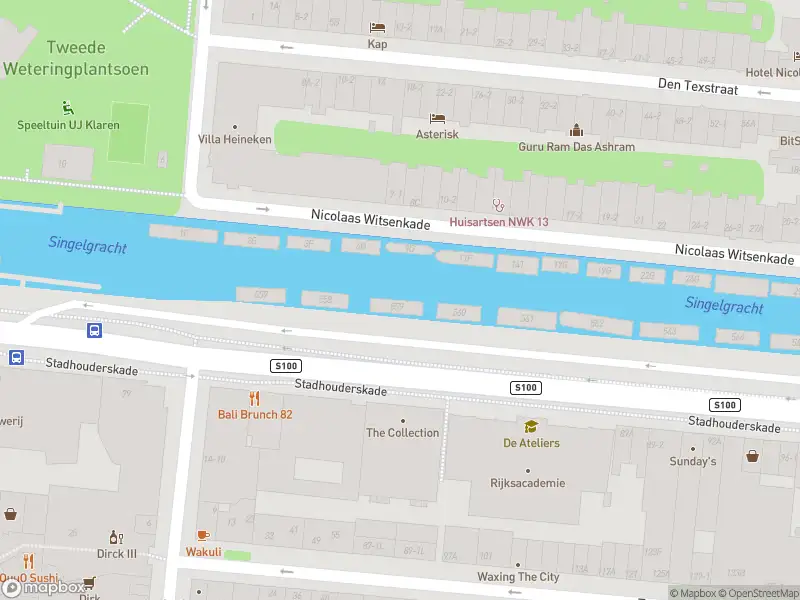 Brandweer met grote spoed naar de Nieuwe Looiersstraat in Amsterdam