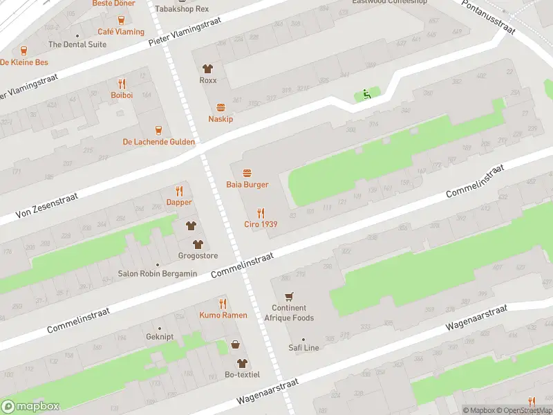 Ambulance met grote spoed naar de Wagenaarstraat in Amsterdam