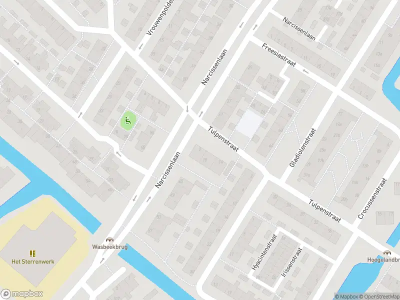 Ambulance met gepaste spoed naar de Tulpenstraat in Sassenheim