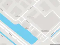 Brandweer met gepaste spoed naar de Sleepboot in Houten