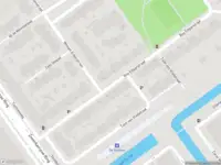 Ambulance met gepaste spoed naar de Boy Edgarstraat in Rotterdam