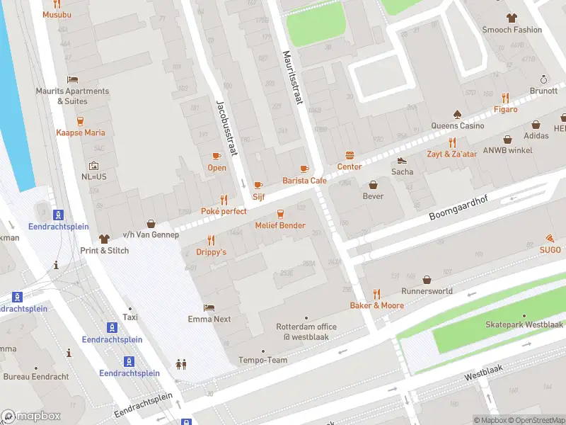 Ambulance met grote spoed naar de Oude Binnenweg in Rotterdam