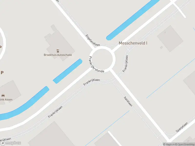 Brandweer met gepaste spoed naar de Zwedenlaan in Assen vanwege een liftopsluiting