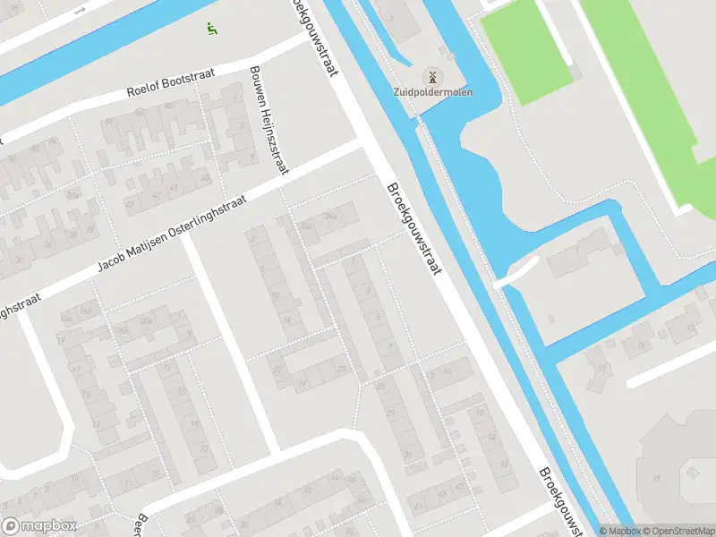 Ambulance met gepaste spoed naar de Broekgouwstraat in Edam