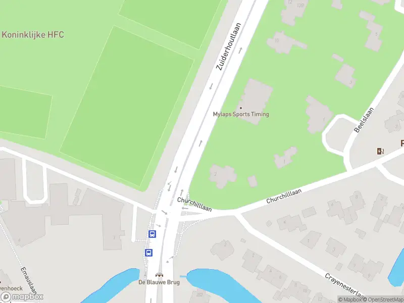 Ambulance met gepaste spoed naar de Zuiderhoutlaan in Haarlem