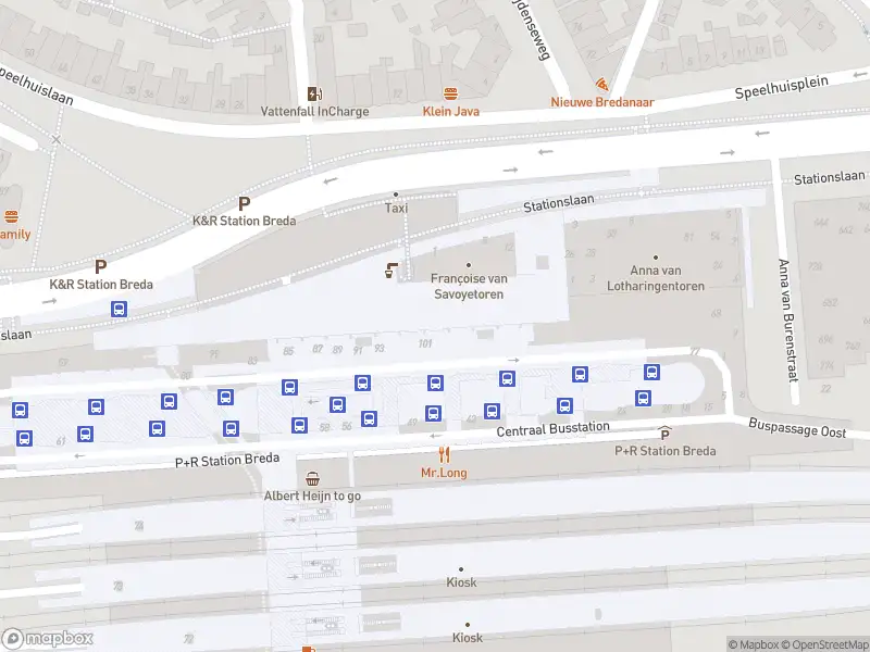Politie met gepaste spoed naar de Gravinnen van Nassauboulevard in Breda vanwege letsel
