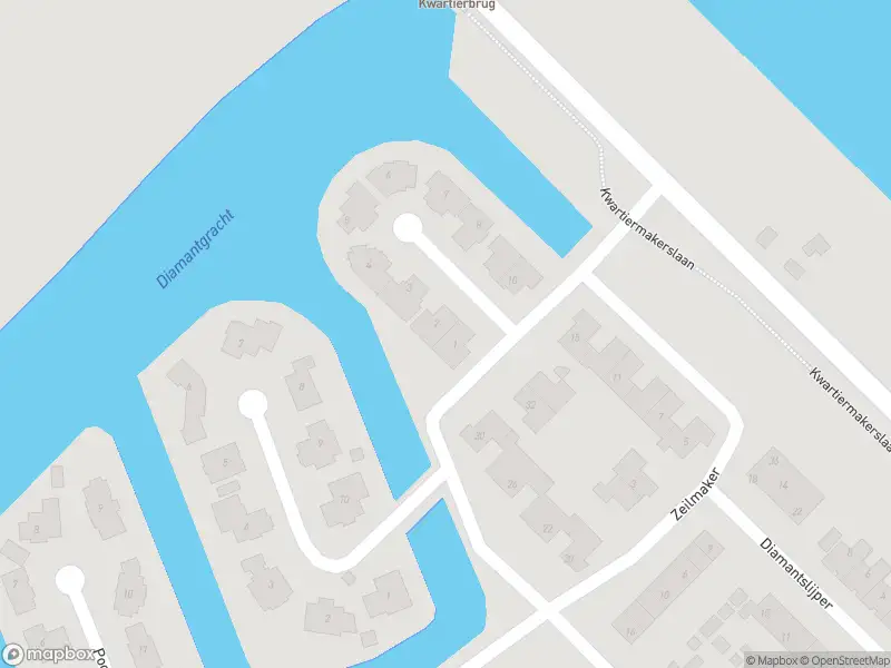 Politie naar de Torenwachter in Zeewolde vanwege voertuigen te water