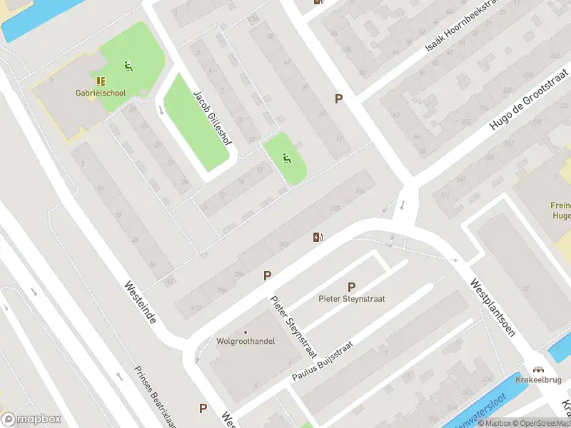 Ambulance met grote spoed naar de Paulus Buijsstraat in Delft