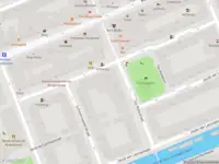 Ambulance met gepaste spoed naar de Borgerstraat in Amsterdam