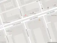 Ambulance met grote spoed naar de Johan Hofmanstraat in Amsterdam