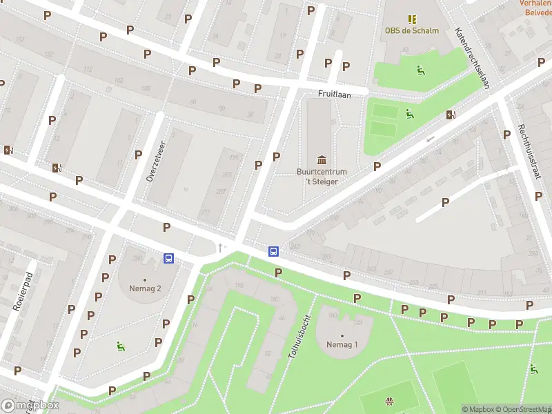 Ambulance met grote spoed naar de Katendrechtsestraat in Rotterdam