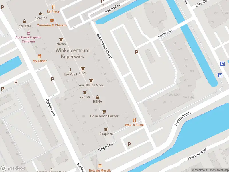 Ambulance met grote spoed naar de Steenloperstraat in Capelle aan den IJssel