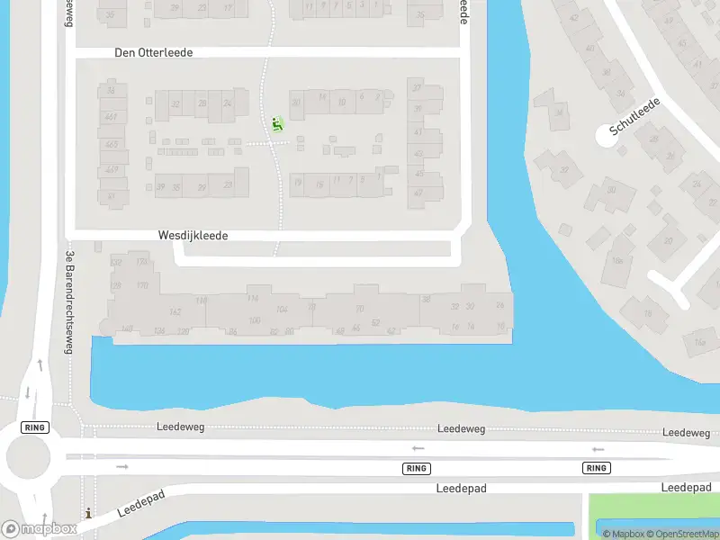 Ambulance met gepaste spoed naar de Wesdijkleede in Barendrecht