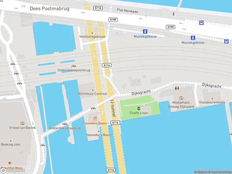 Brandweer met gepaste spoed naar de Dijksgracht in Amsterdam