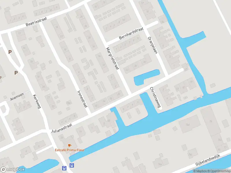 Ambulance met gepaste spoed naar de Margrietstraat in Brandwijk