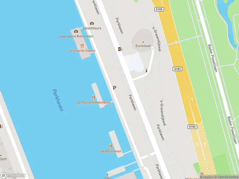 Ambulance met grote spoed naar de Parkhaven in Rotterdam