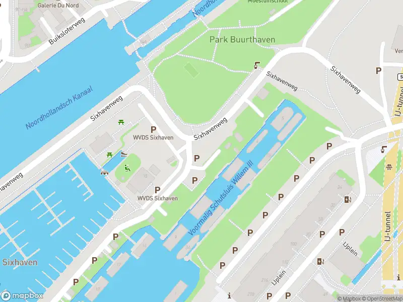 Brandweer met gepaste spoed naar de Sixhavenweg in Amsterdam