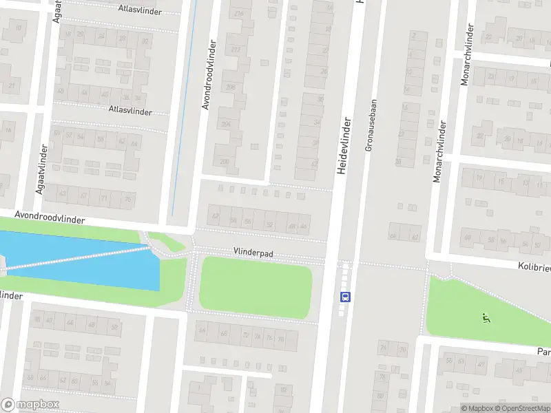 Politie naar de Avondroodvlinder in Enschede vanwege aanrijding met letsel