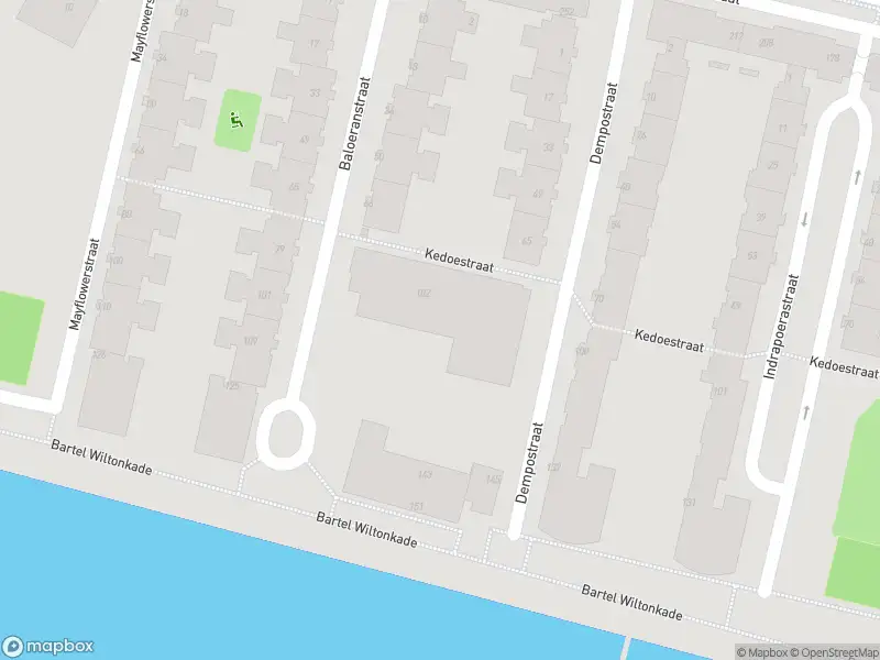 Ambulance met grote spoed naar de Dempostraat in Rotterdam