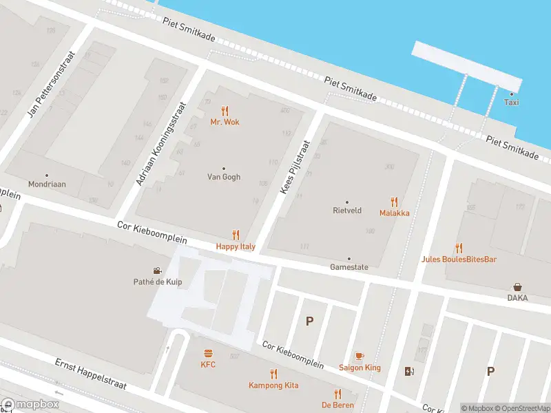 Ambulance met grote spoed naar de Kees Pijlstraat in Rotterdam