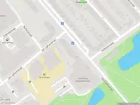 Ambulance met grote spoed naar de Dordtsestraatweg in Rotterdam