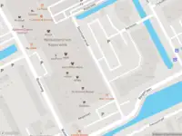 Ambulance met grote spoed naar de Steenloperstraat in Capelle aan den IJssel