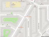 Ambulance met grote spoed naar de Sloterkade in Amsterdam
