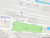 Ambulance met grote spoed naar de Stationsplein in Hoorn