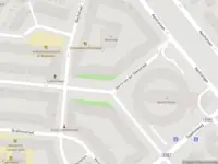 Ambulance met gepaste spoed naar de Mozartkade in Amsterdam