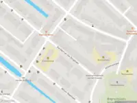 Ambulance met grote spoed naar de Kerstant van den Bergelaan in Rotterdam