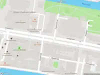 Ambulance met gepaste spoed naar de Langegracht in Leiden
