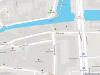 Ambulance met gepaste spoed naar de Boterstraat in Schiedam