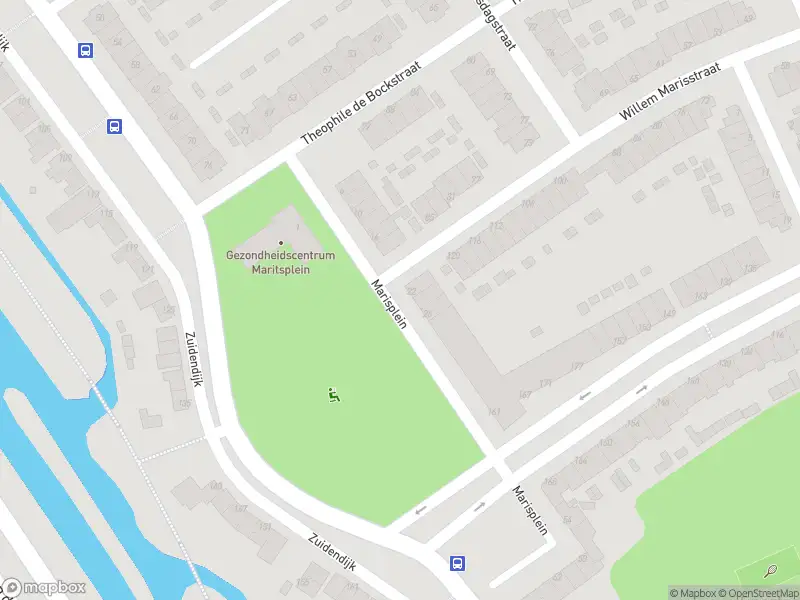 Ambulance met grote spoed naar de Marisplein in Dordrecht