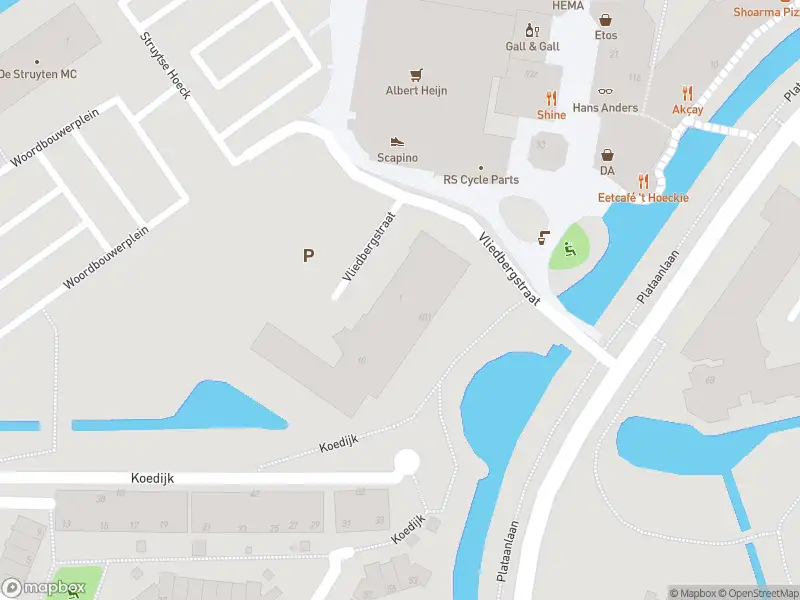 Ambulance met grote spoed naar de Vliedbergstraat in Hellevoetsluis