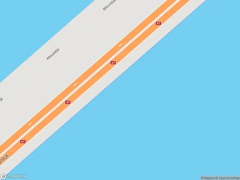 Ambulance naar de Afsluitdijk in Den Oever