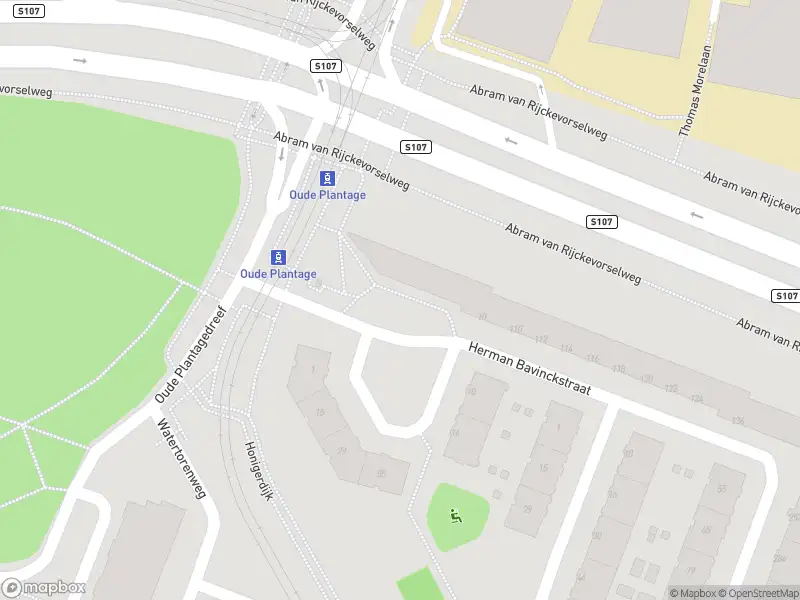 Ambulance met grote spoed naar de Herman Bavinckstraat in Rotterdam