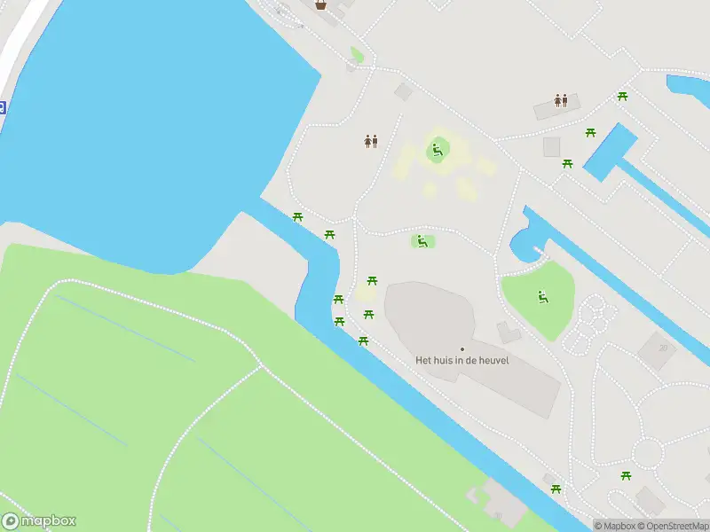 Ambulance met grote spoed naar de Ringdijk in Rotterdam
