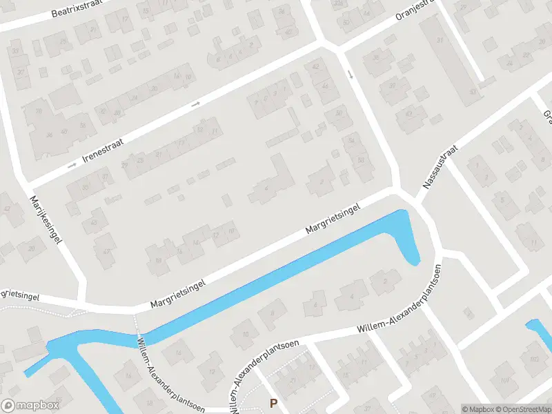 Ambulance met gepaste spoed naar de Margrietsingel in Barendrecht