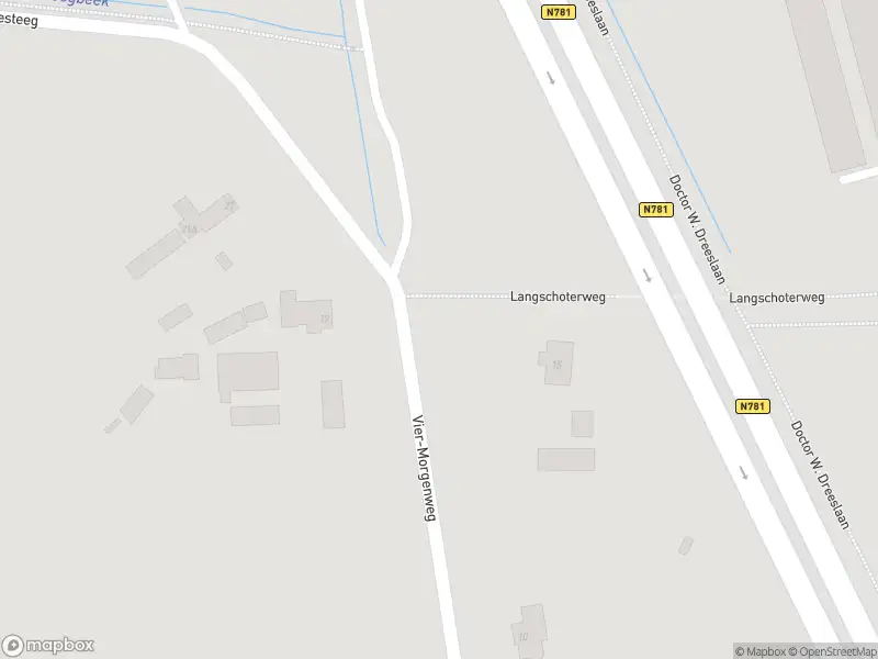 Brandweer met gepaste spoed naar de Langesteeg in Bennekom vanwege stormschade