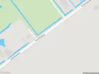 Brandweer met gepaste spoed naar de Korte Ruigeweg in Oudesluis vanwege voertuigbrand