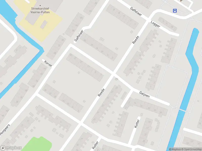 Ambulance met gepaste spoed naar de Korvet in Brielle