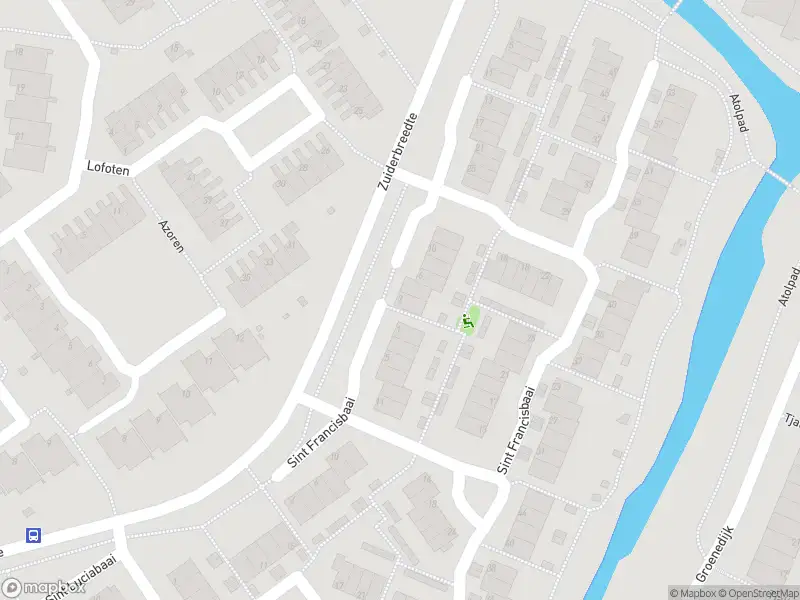 Ambulance met gepaste spoed naar de Sint Laurensbaai in Capelle aan den IJssel
