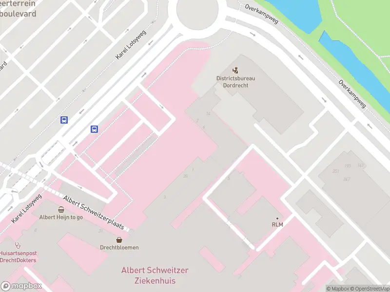 Ambulance met gepaste spoed naar de Albert Schweitzerplaats in Dordrecht