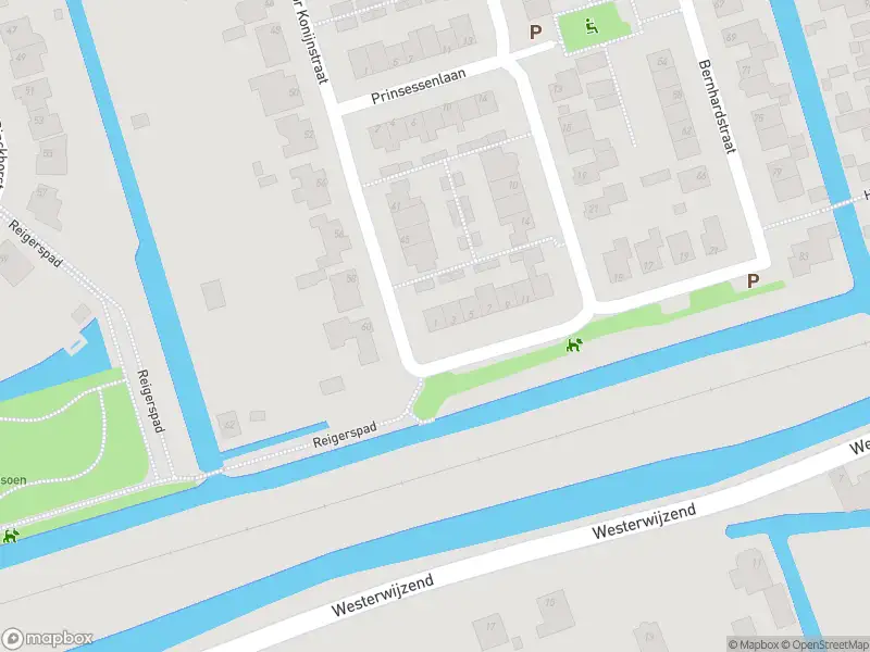 Ambulance met grote spoed naar de Meester Spigtlaan in Hoogkarspel