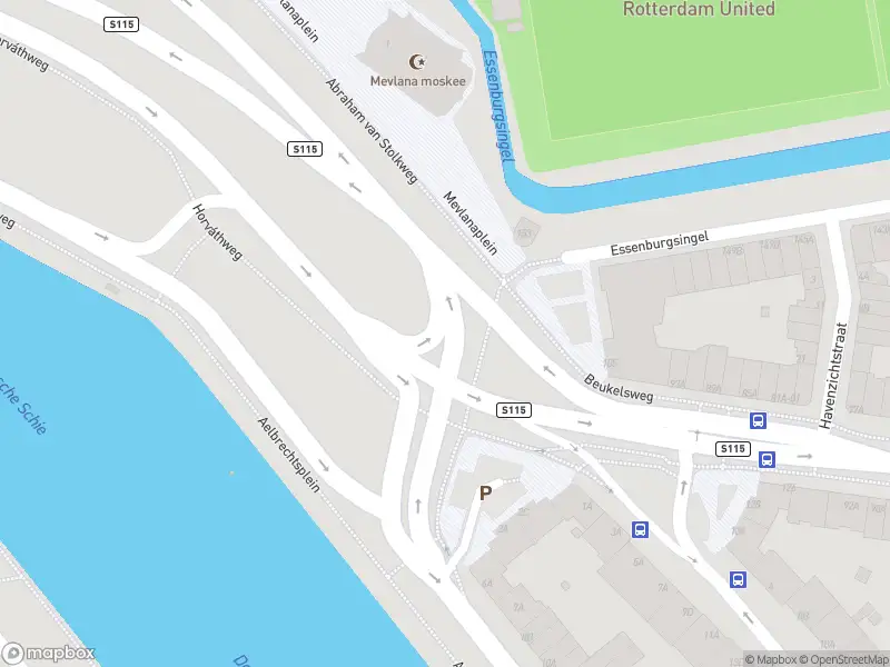 Ambulance met grote spoed naar de Beukelsweg in Rotterdam