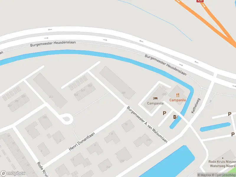 Ambulance met grote spoed naar de Burgemeester A. van Walsumlaan in Vlaardingen
