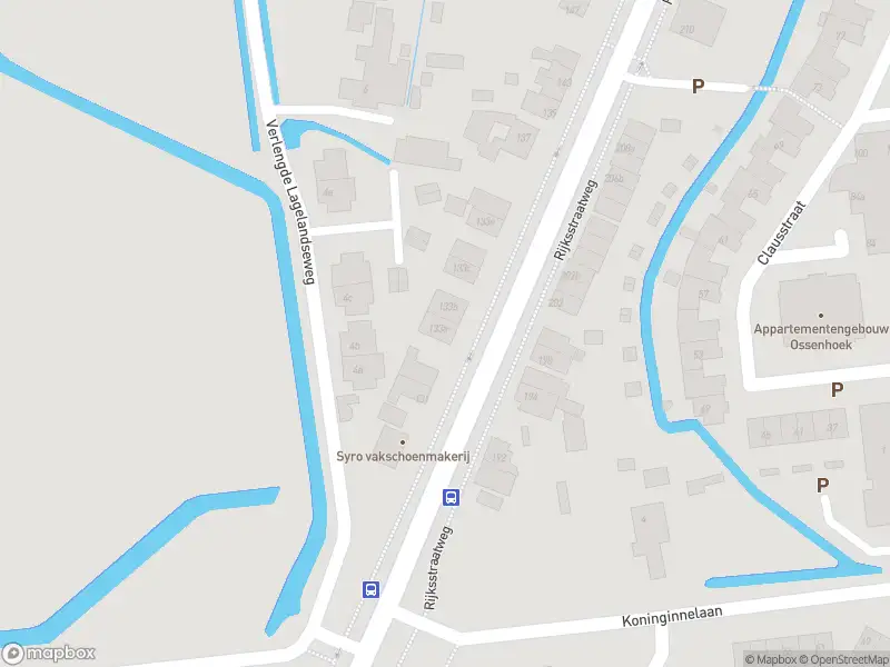 Ambulance met gepaste spoed naar de Rijksstraatweg in Hellevoetsluis
