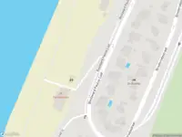 Ambulance met gepaste spoed naar de Boulevard Paulus Loot in Zandvoort